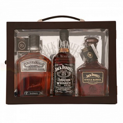 Набор виски Джек Дэниэлс  3 в 1, 0,7л x 3 в подарочной коробке