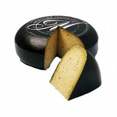 Сыр козий выдержанный с трюфелями 50%