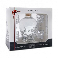 Водка Кристал Хэд 0,7л + 4 рюмки в подарочной коробке
