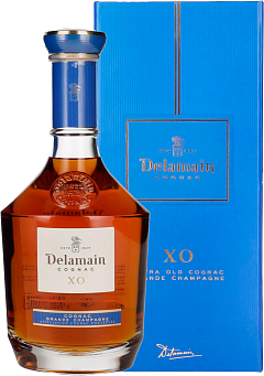 Коньяк Деламен ХО 0,7 л в подарочной коробке