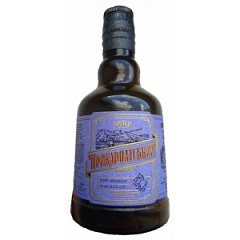 Бренди плодовый Кальвадос Прикарпатський сливовый 0,5л